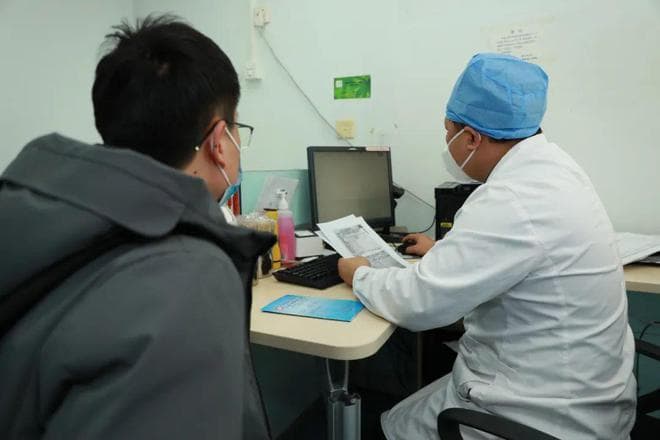 动动舌头就能锻炼大脑？医生推荐这三个简单方法！