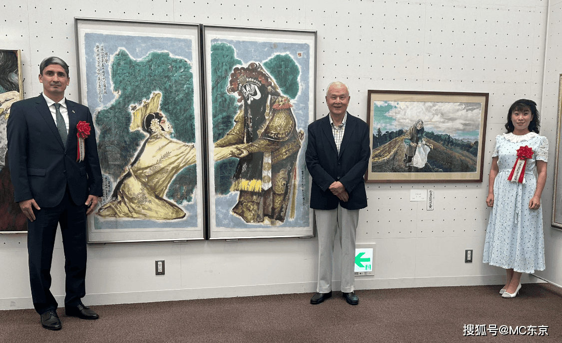 中国艺术家李文培《霸王别姬》和《母亲》在第56回日本新院展斩获殊荣