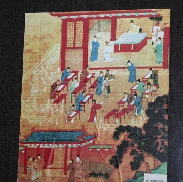 中国科举的童生、秀才、举人、进士，分别相当于现在什么水平？