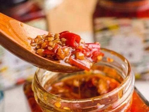 辣椒酱怎么做好吃又香？新鲜辣椒酱制作攻略