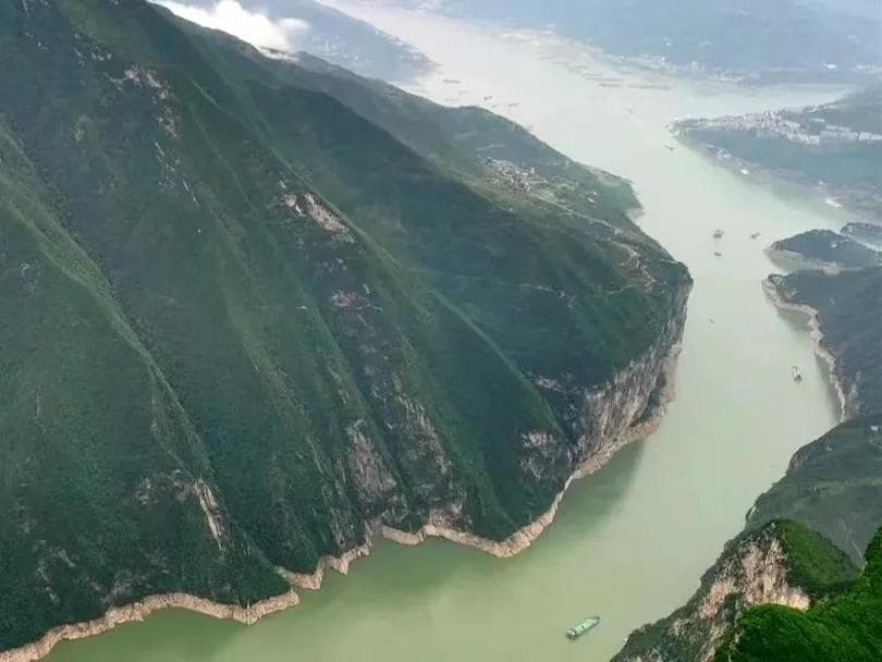 三峡大坝、神女峰、重庆夜景：6天5晚深度游