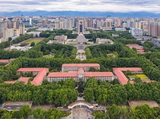 2025中国七大排行榜总排名：华科稳居第8，中科大华五守门