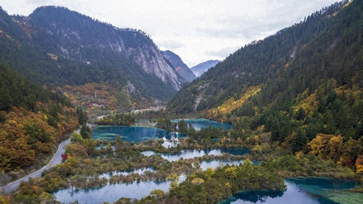九寨沟几月份去比较好(九寨沟最佳旅游时间表)