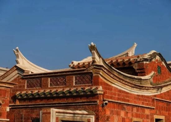 闽南红砖古厝：世界文化遗产预备名录中的建筑文化