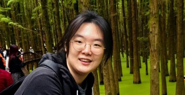 科学家用知识图谱增强大模型新范式，提升大模型的推理能力和效率