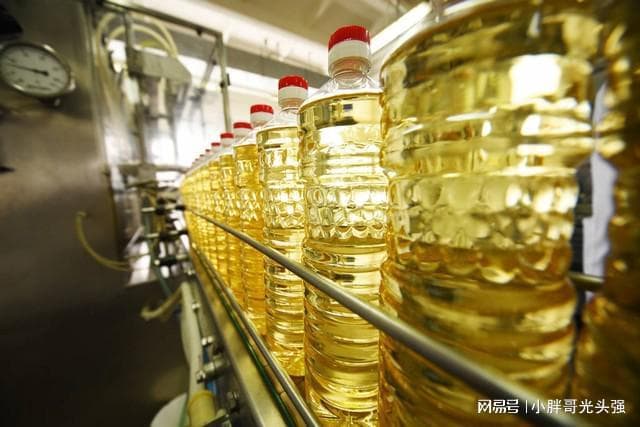 冷榨食用油的“冷榨”指的是什么？低温压榨工艺还是只用冷水压榨