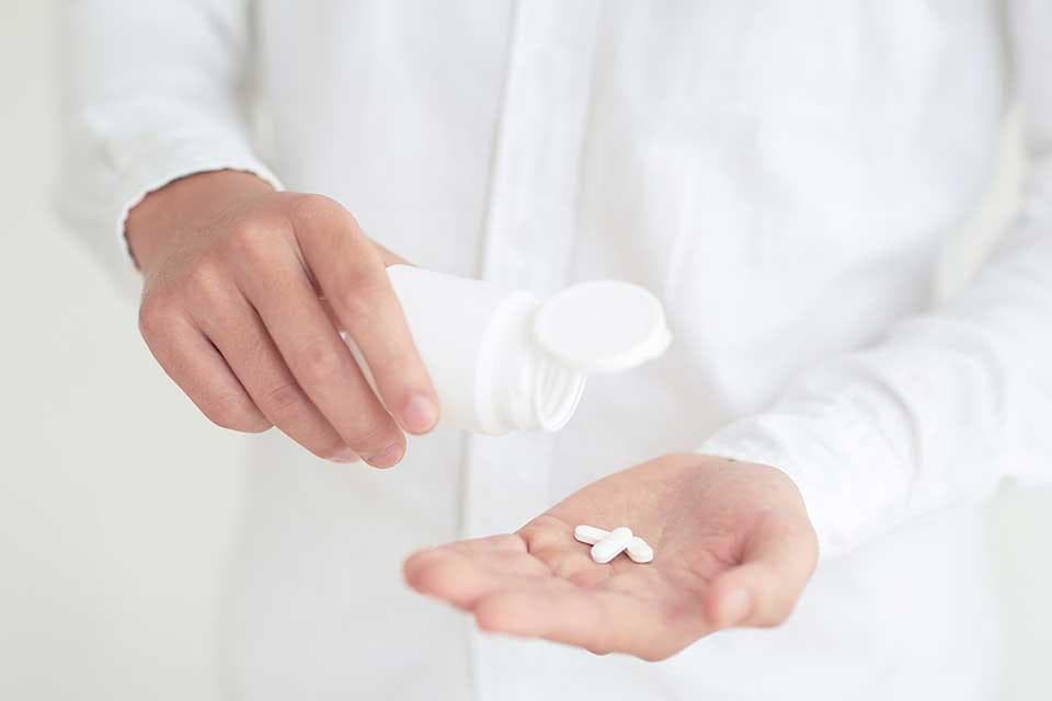 益生菌怎麼吃？什麼人不能吃益生菌？正確益生菌吃法讓營養師來解惑！