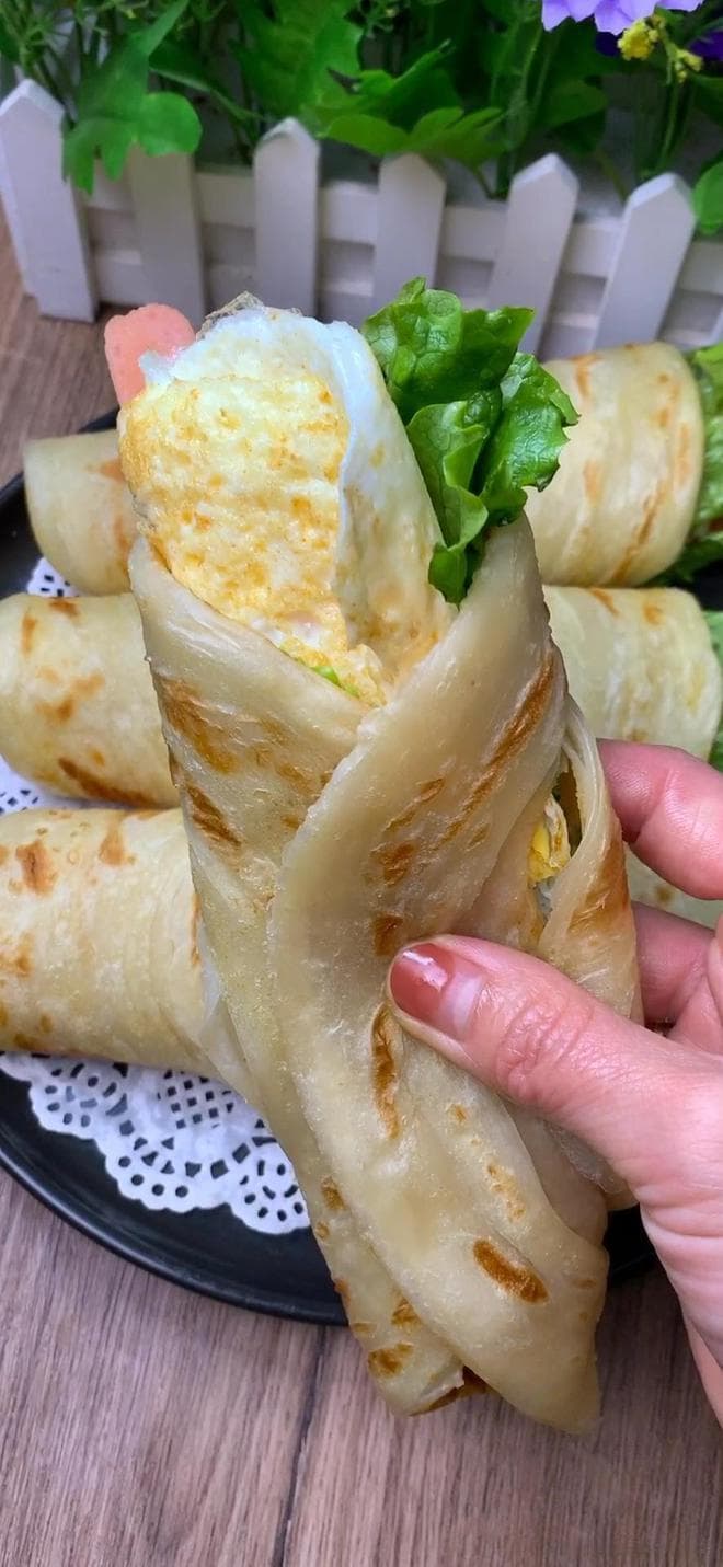 手抓饼：外酥里嫩的北方传统小吃