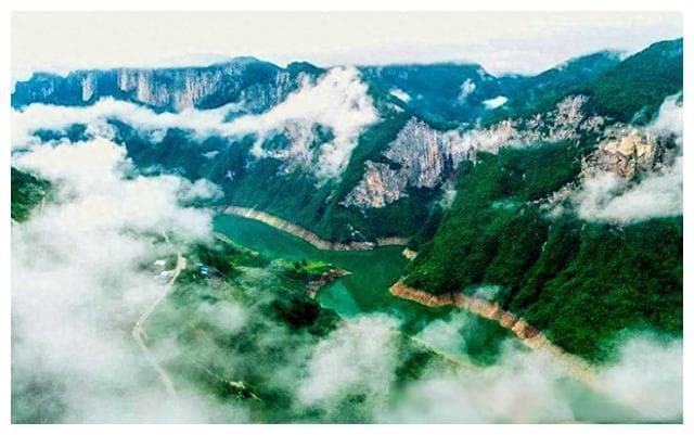 同为华中地区与长江中游的省份，湖南的经济发展为何比湖北差呢