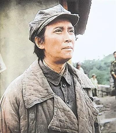 唐国强：用“神似”艺术塑造毛泽东形象的表演艺术家