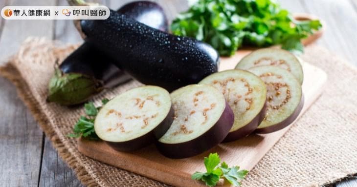 茄子膳食纤维丰富，是减重小帮手？营养师：茄子低卡高纤助瘦身
