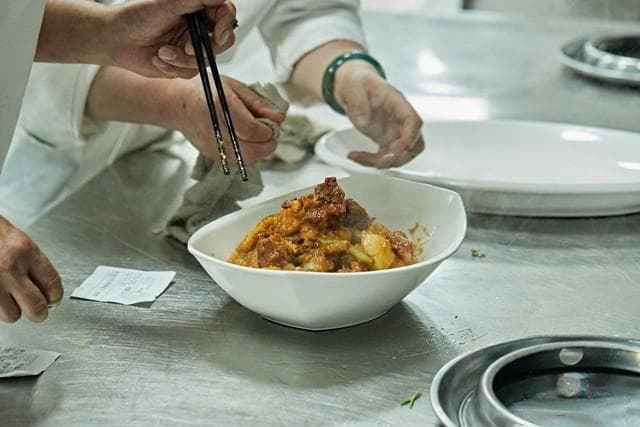 打荷是什么工作范畴（你知道什么叫“打荷”吗？）