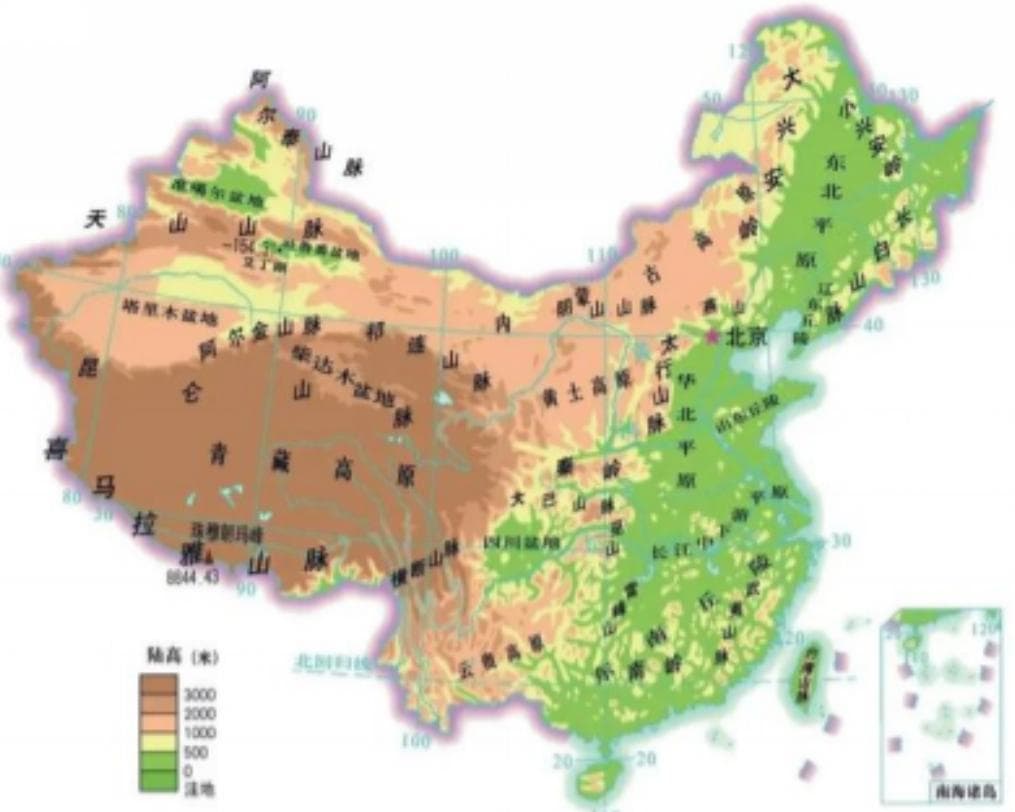 四川盆地：独特的地理位置与气候条件造就的自然奇观