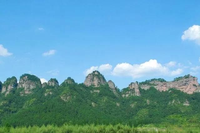 浙东张家界穿岩十九峰，李白曾在此留下千古名篇