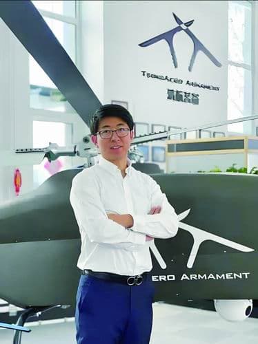 从10万元到3.5亿元，清华博士“造飞机”
