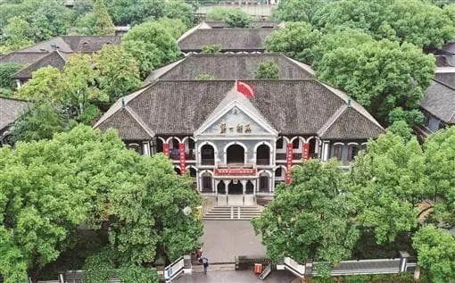 历史中的蝴蝶效应：三个关键事件如何改变中国命运