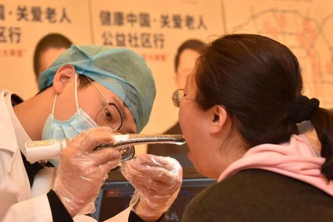 牙膏选不对也有健康风险？医生：买牙膏看好这几点！