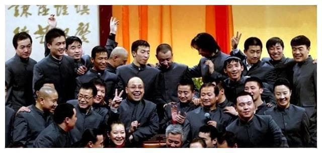 赵本山与"赵家班"：从东北小镇走出的喜剧传奇