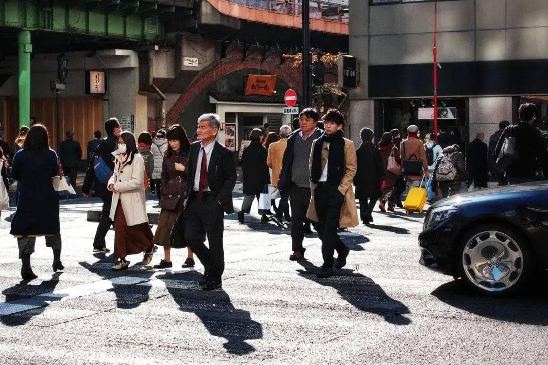 日语里「役員」和「社員」有什么区别？