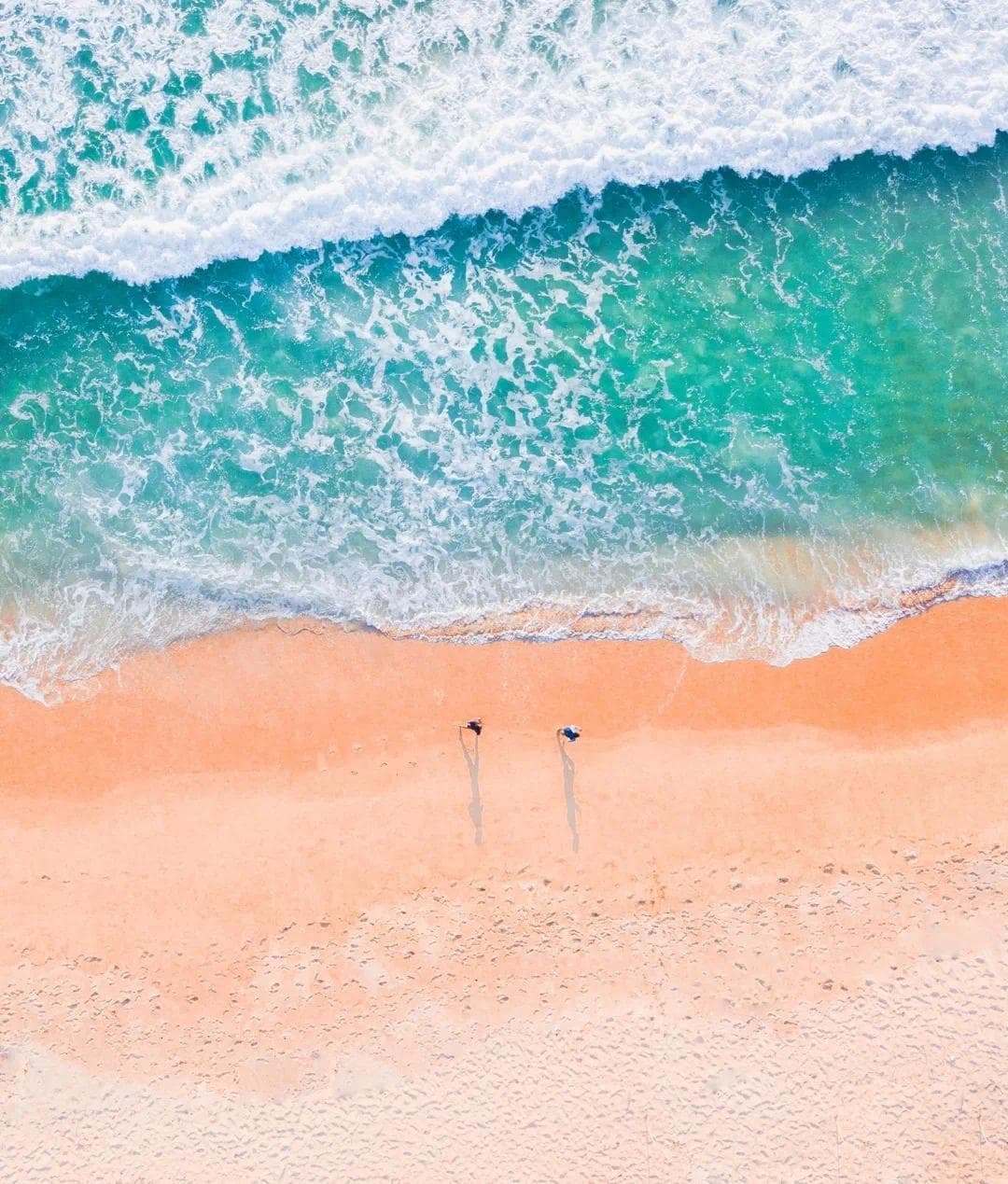 在深圳的你，夏天到了去海边吗？滨海专线直达，游玩攻略→