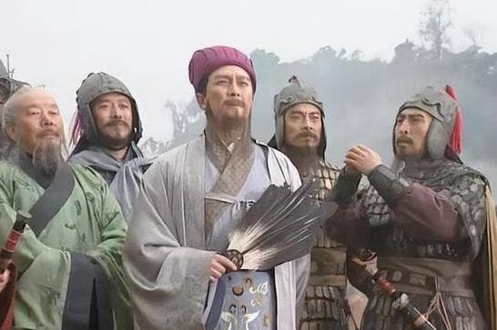 诸葛亮究竟是如何安排后事的？不要过度神化他，真相更令人感动