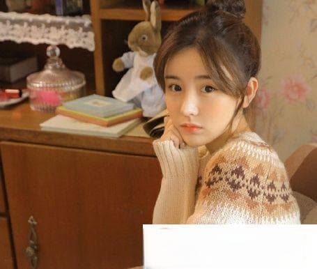 母女共同参与活动的意义：妈妈女儿齐上阵家庭合作的力量