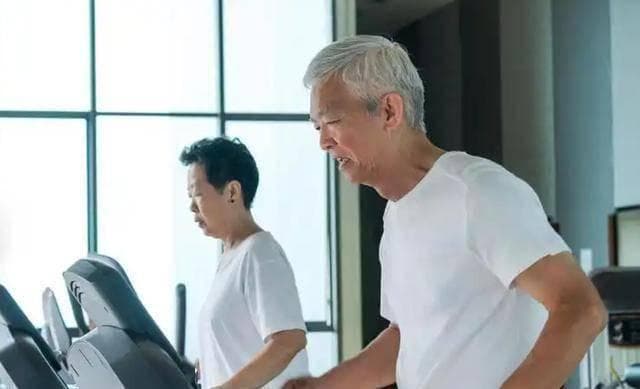 调查发现运动和寿命关系，65岁后别对运动严苛，“适度” 其实更好