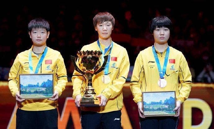 4-0夺冠，王曼昱与孙颖莎的强弱之争：世界第一与第二不受场外干扰