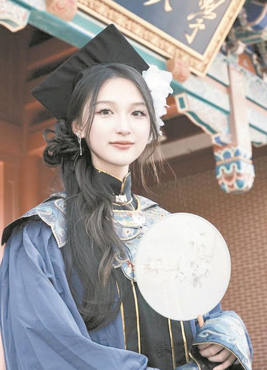 国潮风吹进毕业季 汉服消费市场迎来新商机