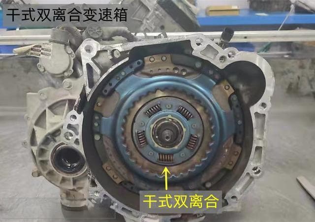 传动对决：大众朗逸的6AT变速箱与干式双离合哪个更优？