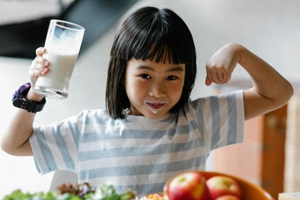 这4种食物，护眼又助高，孩子常吃，眼睛明亮清澈，身高长得快