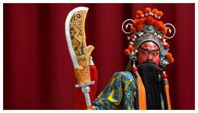 关羽的脸，为何被描写成枣红色？五行和忠义的双重内涵