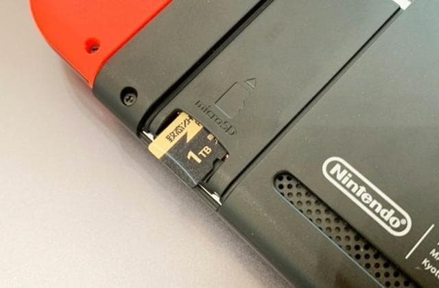 任天堂Switch流畅运行《塞尔达》的技术奥秘揭示：硬件设计与软件优化的完美结合