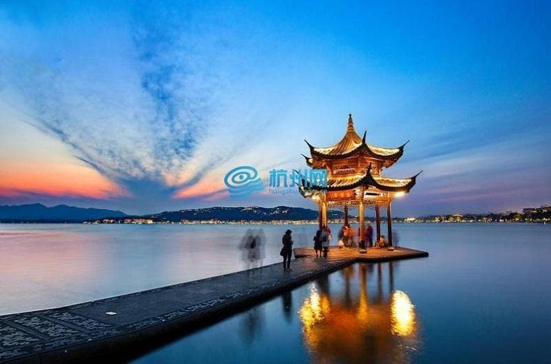 西湖：中国传统文化的审美圣地