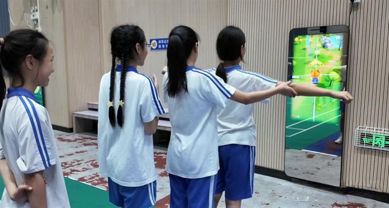 深圳学校探索15分钟课间 下课铃响校园秒变“体育馆”！
