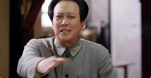 主席形象后继有人，佟瑞欣已接班唐国强，和古月比你更喜欢谁？