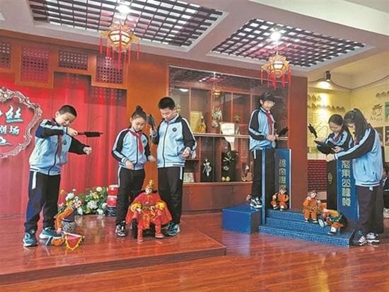 泉州：多彩非遗点亮课堂 传统文化扎根童心