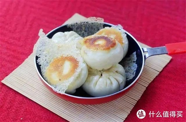 水煎包的面粉水怎么调？