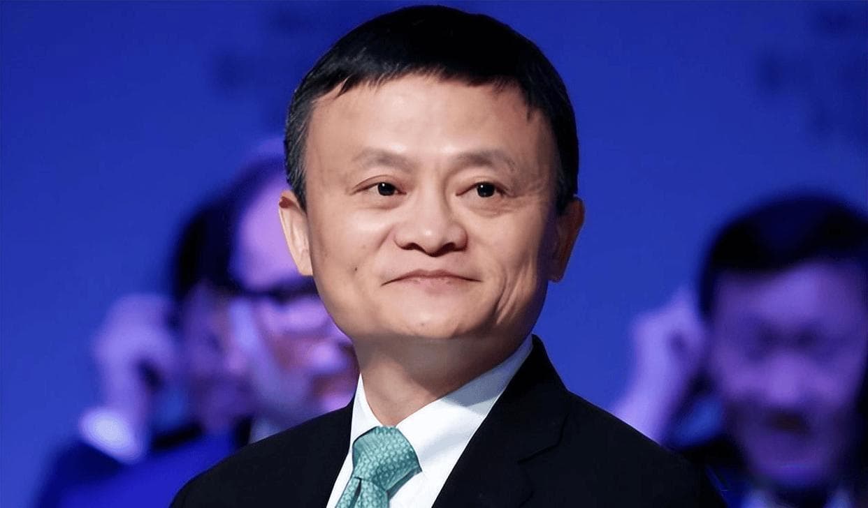 马云：从英语教师到电商帝国缔造者，重塑全球贸易的商业传奇