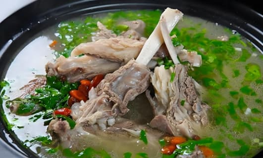 炖羊肉怎么炖好吃又烂无膻味？
