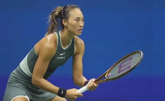 0-2不敌2号种子！差距背后，郑钦文美网之战引深思！