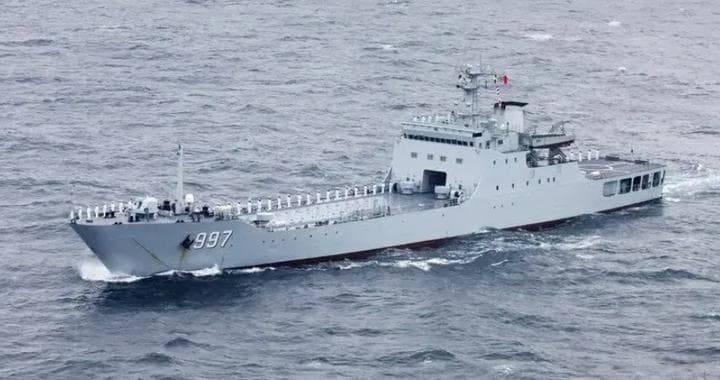 072坦克登陆舰，两栖作战王牌，总计30多艘，到底有多强悍？