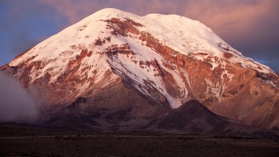 比珠穆朗玛峰更高的山峰，地球上最高的山峰究竟是哪一座？