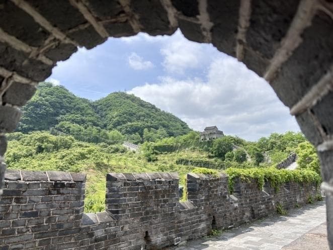 考古发现：明长城东起点在辽宁丹东虎山，而非山海关