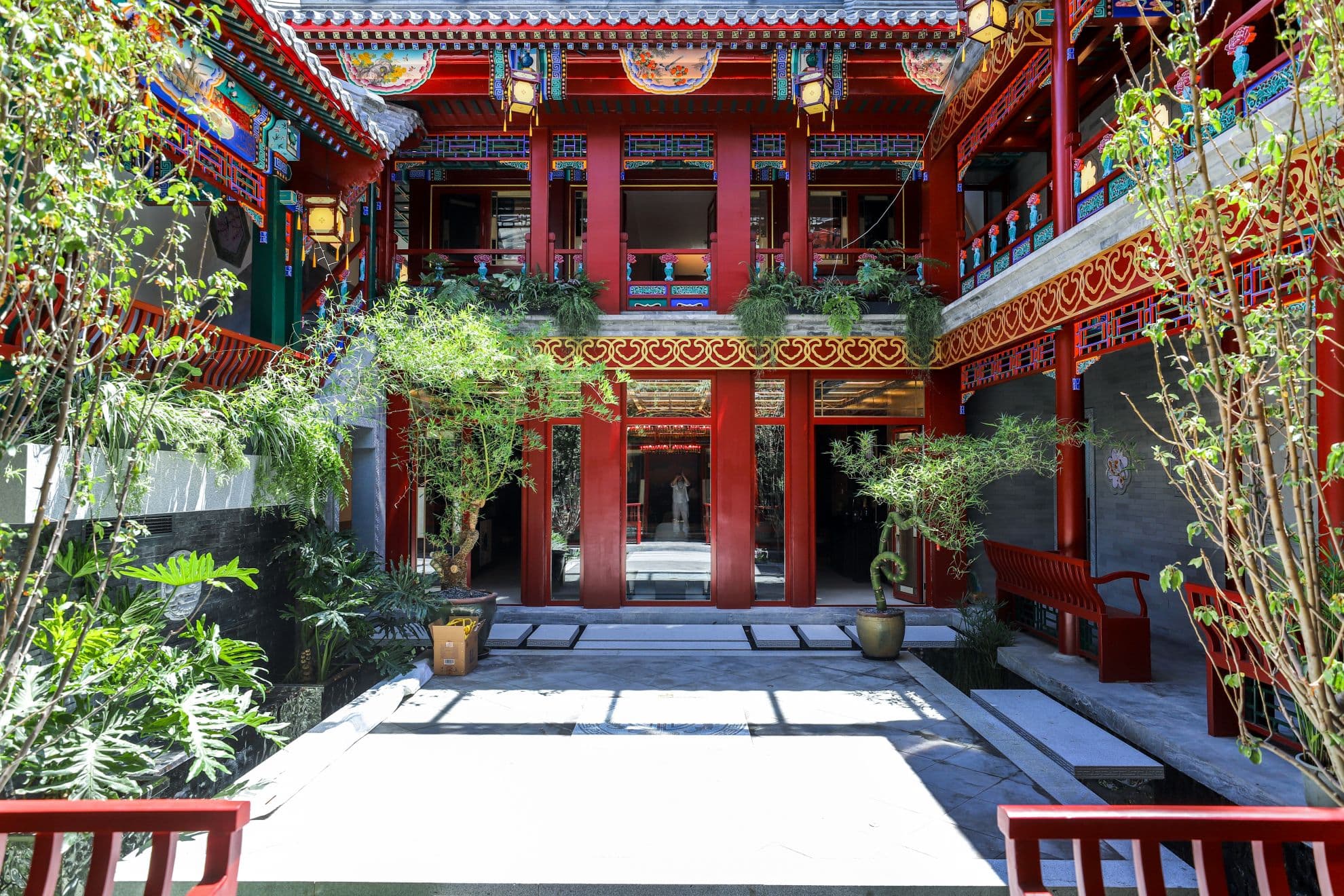 北京四合院——传统建筑材料与现代科技的融合探索