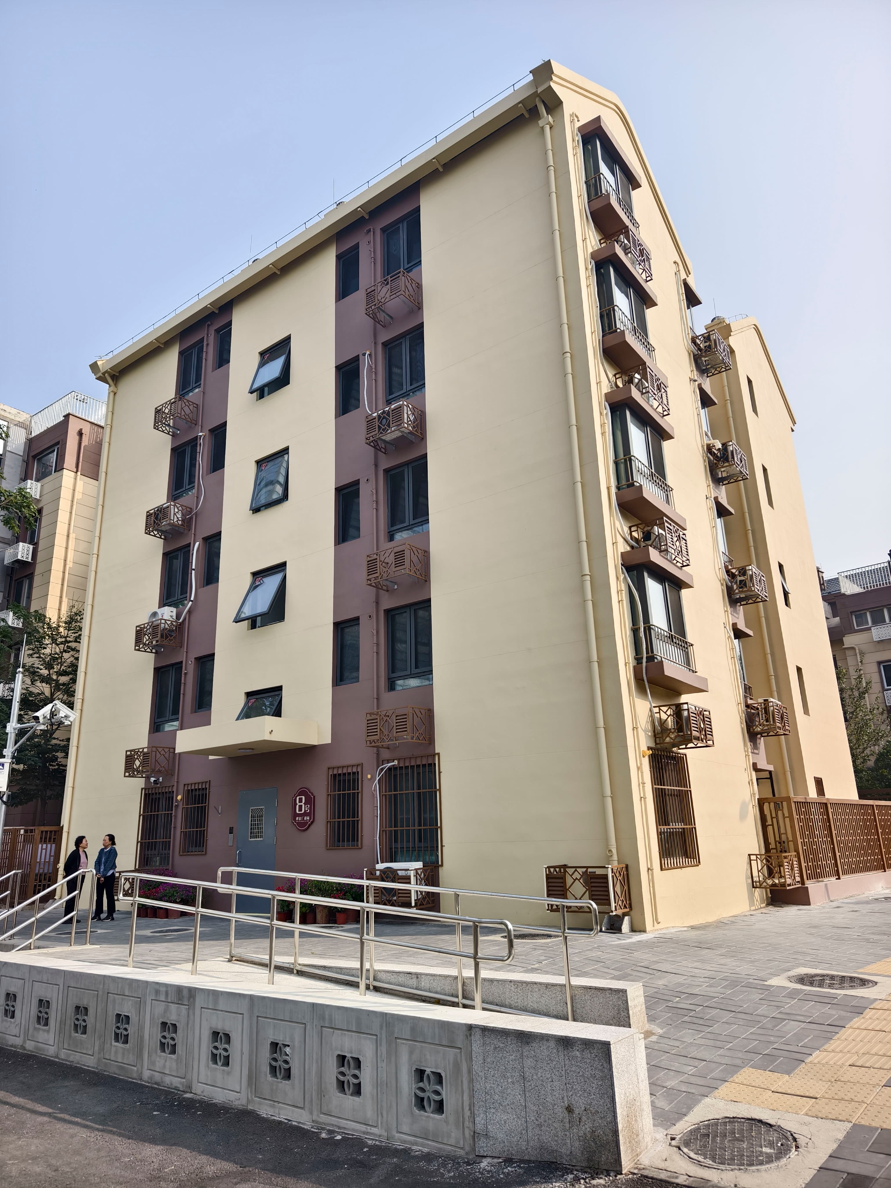 西城D级危楼改造记：8个月原址回迁，居民住进新房