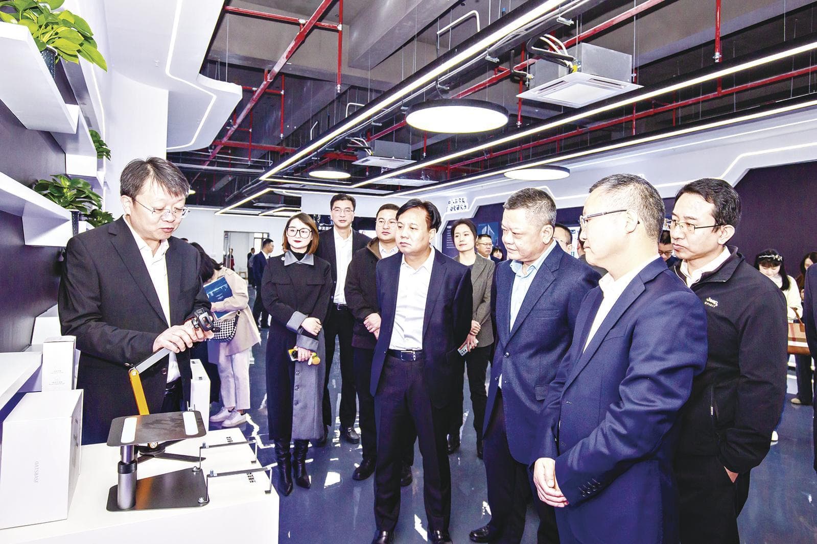 我国探索建设未来产业孵化器