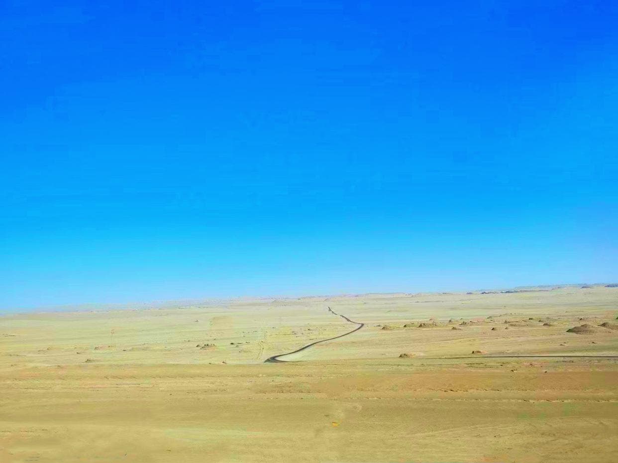中国又一“鬼城”，曾十几万人生活的城市，现在空无一人成废墟！