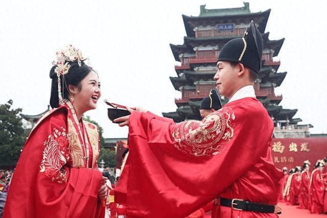 婚礼个性化，年轻人重塑婚庆产业链