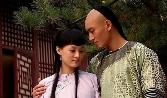 甄嬛与果郡王的禁忌之恋：龙凤胎背后的权谋与深情
